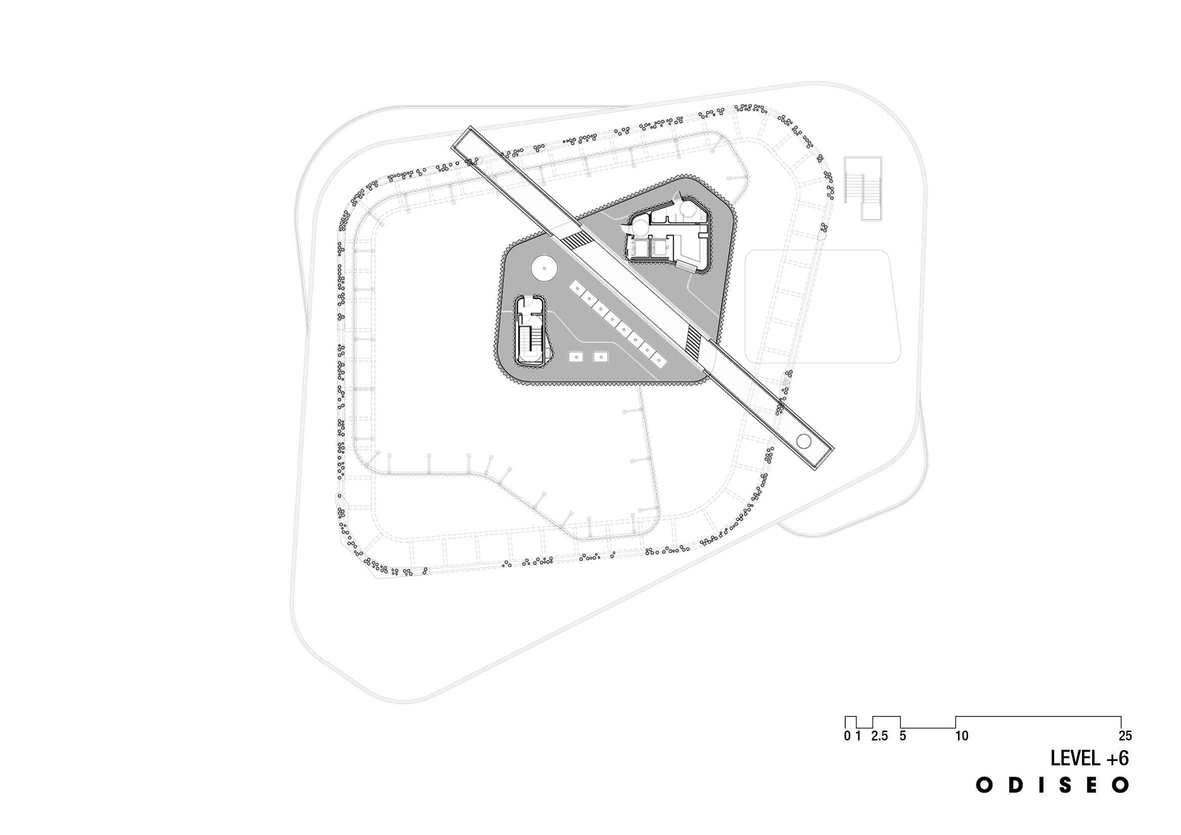 欧洲最长的悬臂游泳池