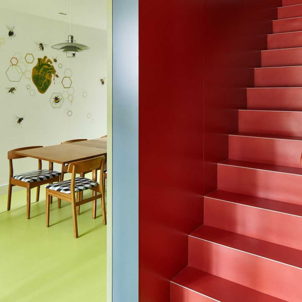 以色彩彰显活力的7种室内墙面设计