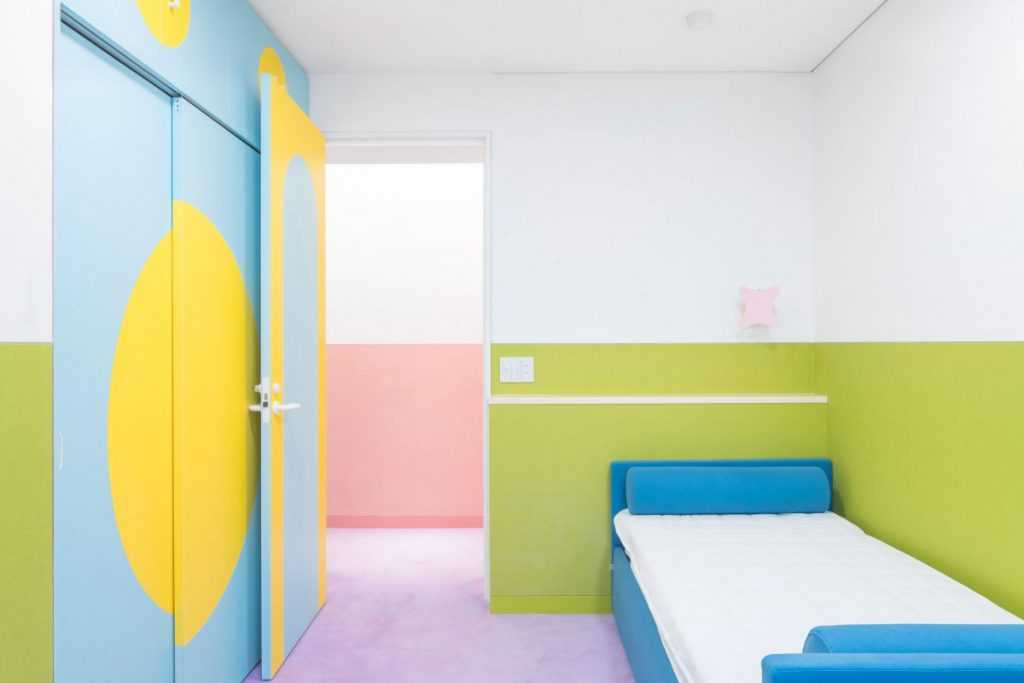 以色彩彰显活力的7种室内墙面设计