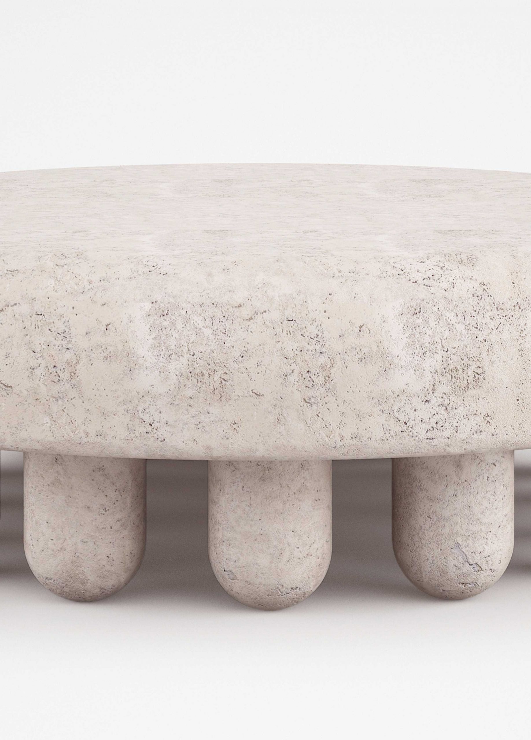 为二十七工作室设计的矮胖咖啡桌