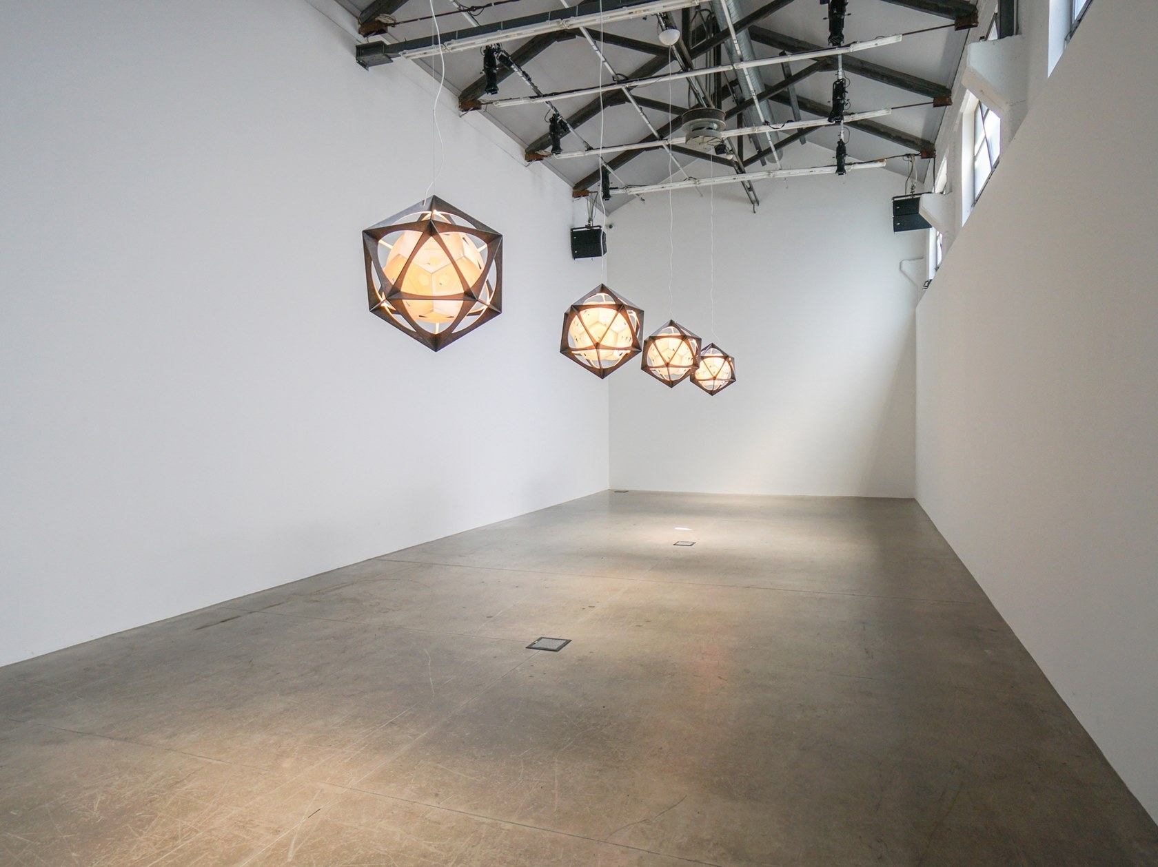 2019年米兰家具展最受设计师喜欢的灯具设计