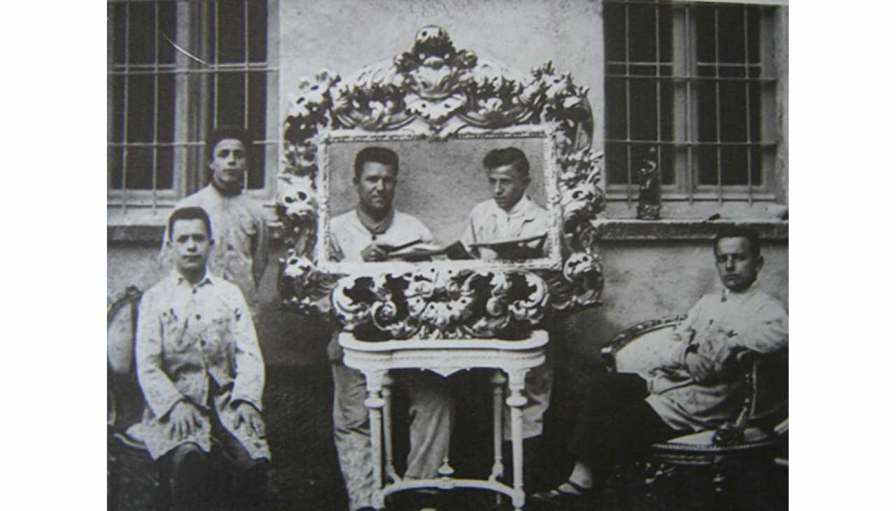 品牌故事~意大利制造的杰作Flexform