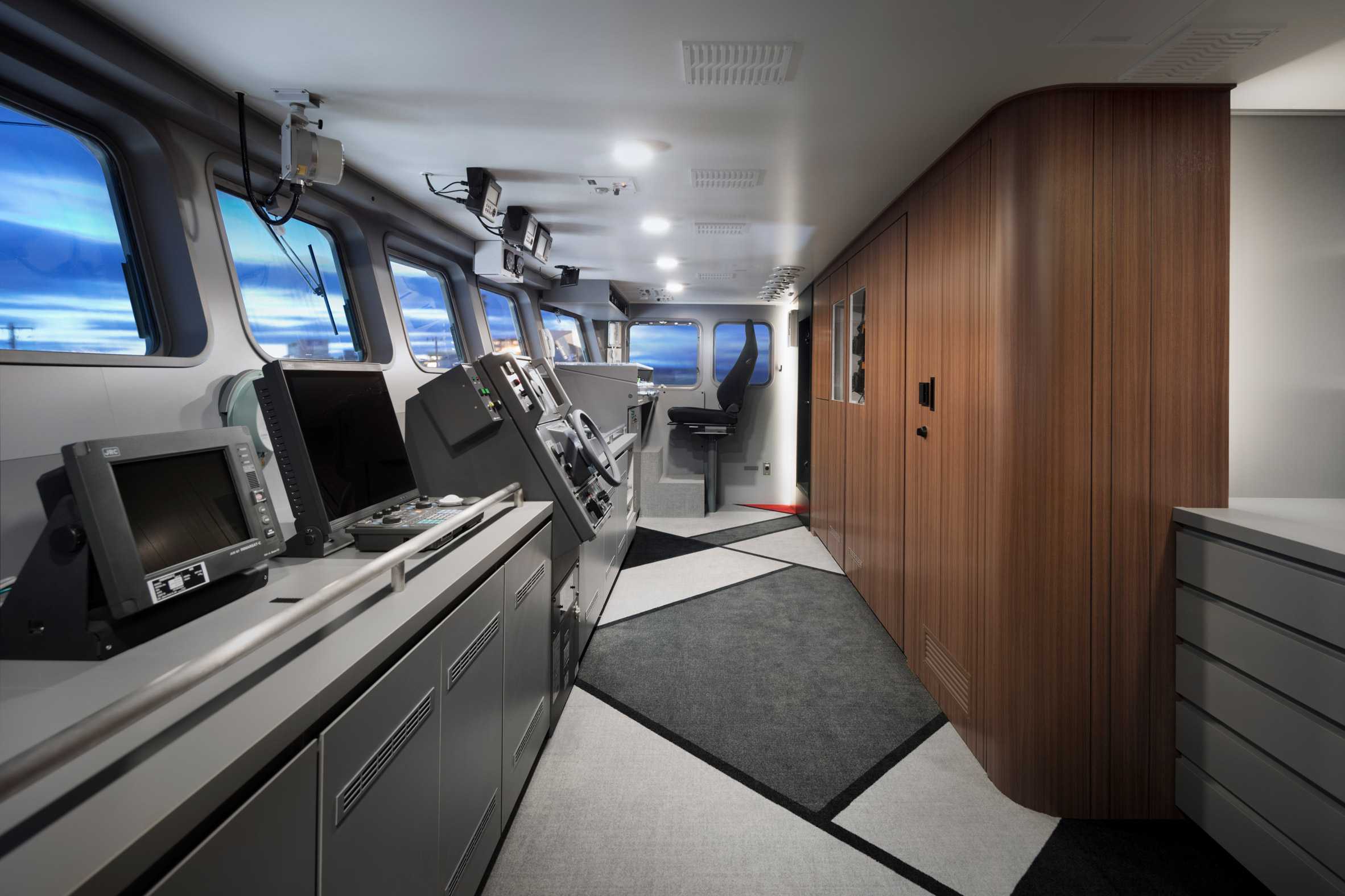 由Nendo设计的渔船看起来像一家酒店