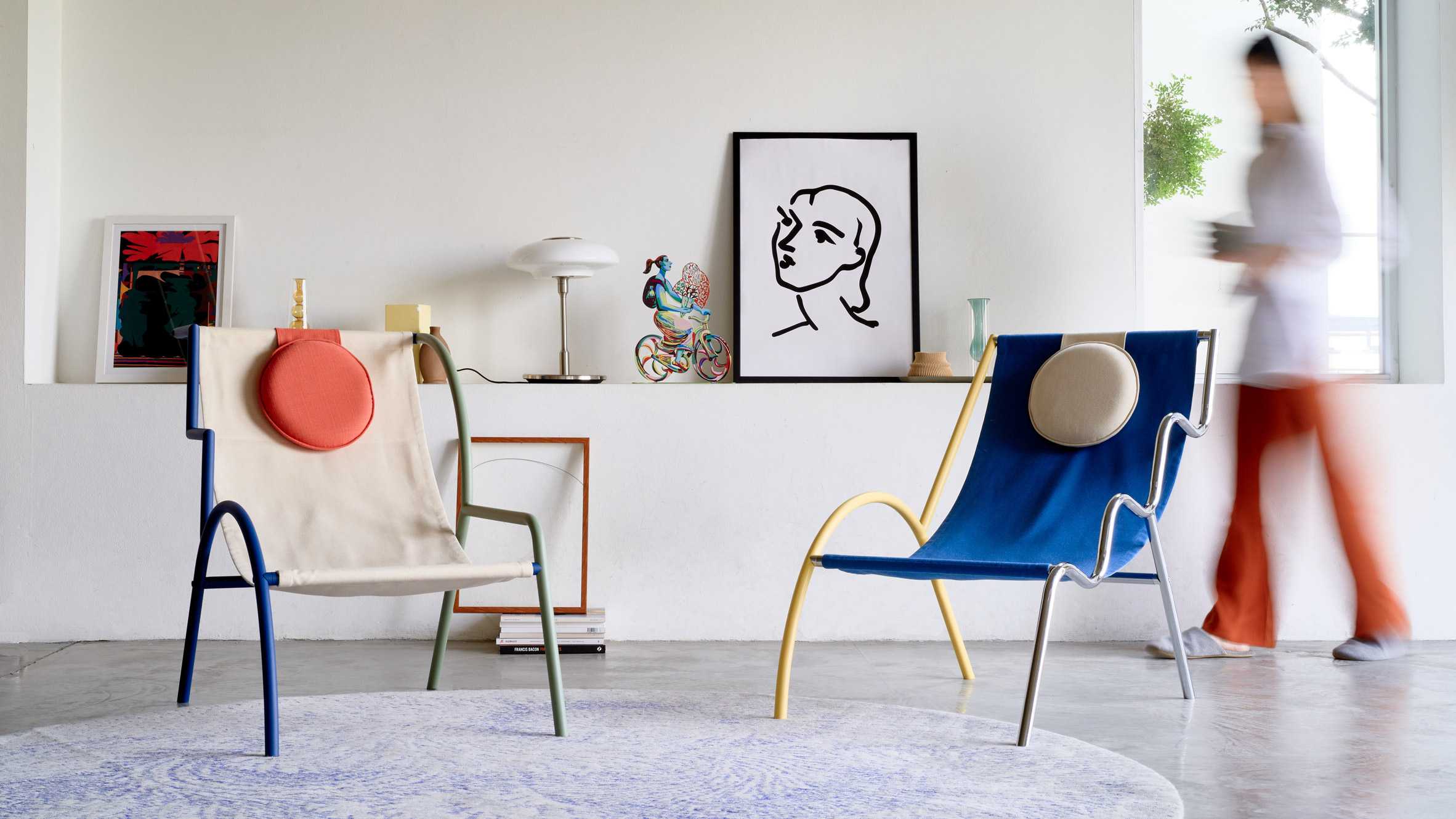 根据Ettore Sottsass的孟菲斯运动设计模块化的Ebba椅子