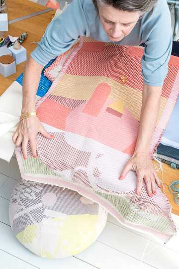 Vitra首次亮相海拉·琼格里乌斯(Hella Jongerius)的Vlinder沙发