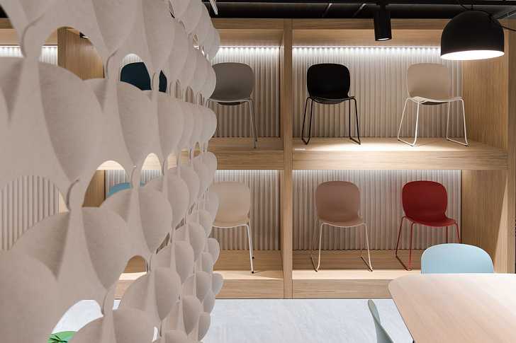 北欧家具制造商Flokk在波兰华沙开设的陈列室