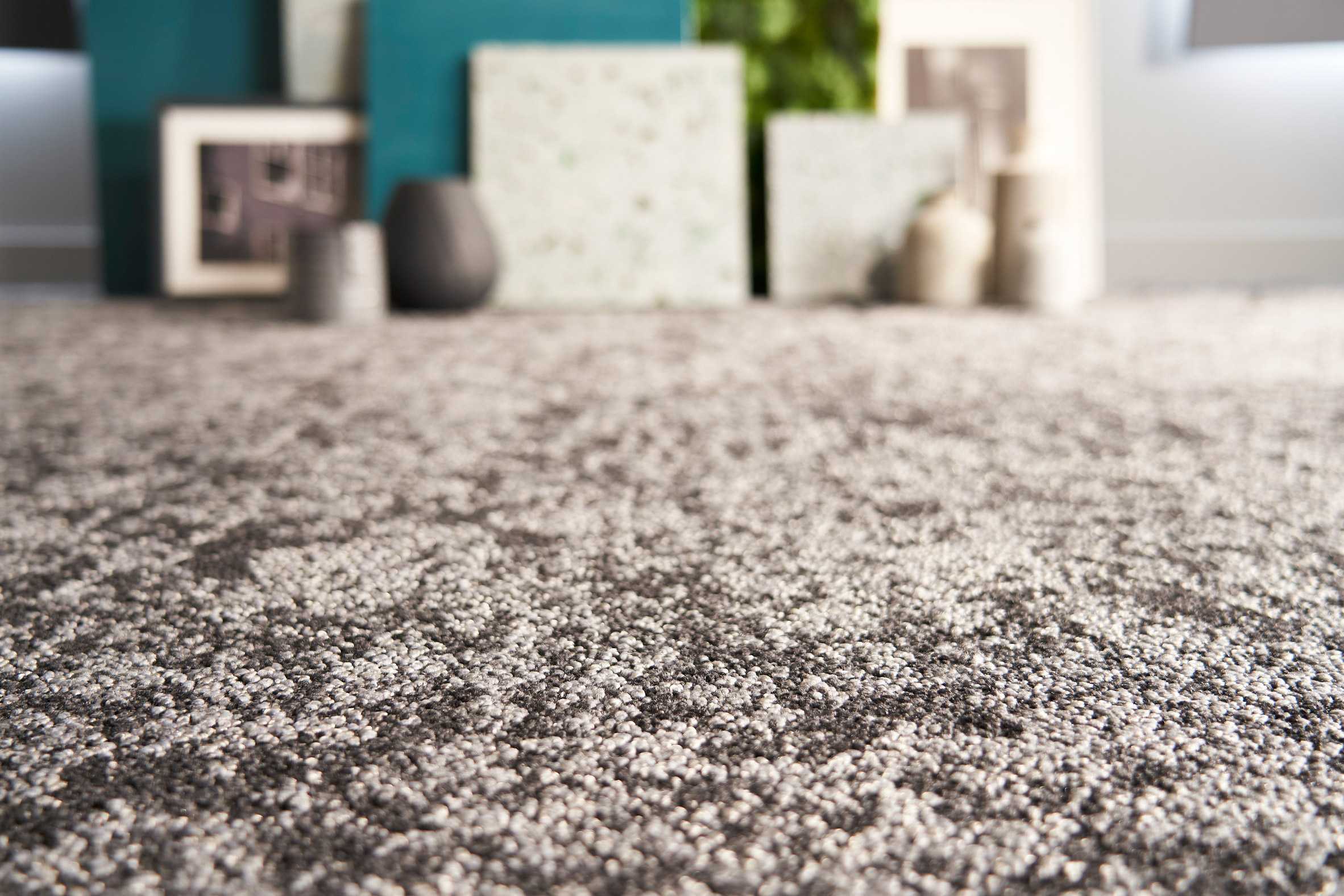 设计灵感来自大自然的Tessera Earthscape地毯系列