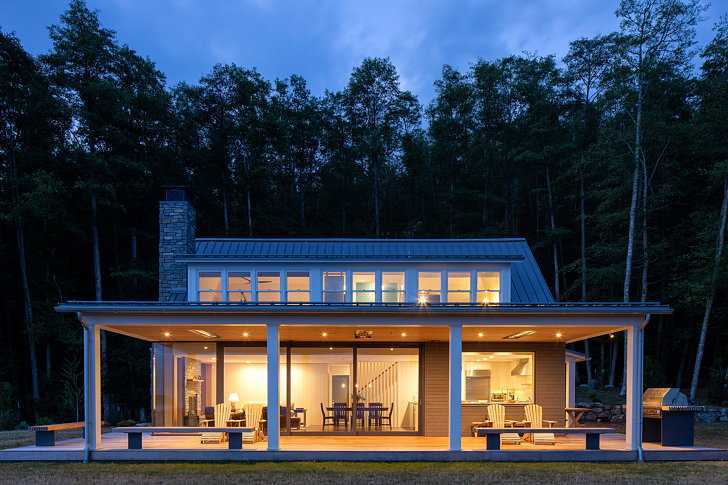 Heliotrope建筑师翻新了Orcas岛上的海滨度假胜地