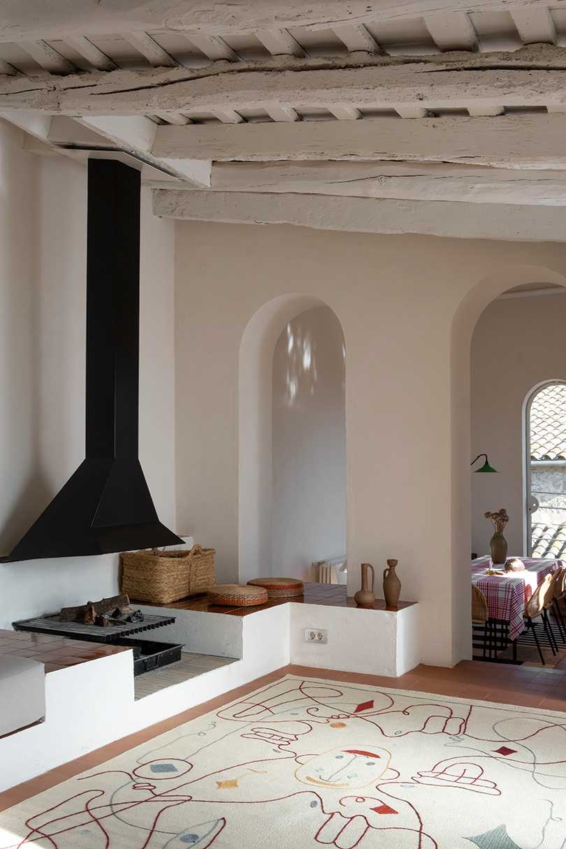 以抽象和嬉戏为特色的地毯设计