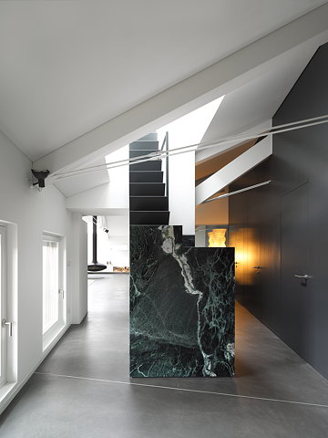 意大利GEZA事务所翻新的DNL顶层公寓