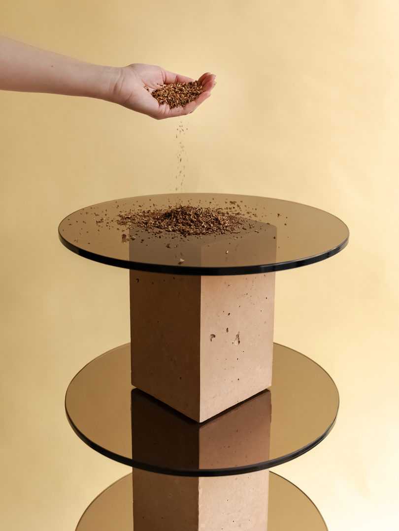 大麦废料为喜力Heineken制造的底座