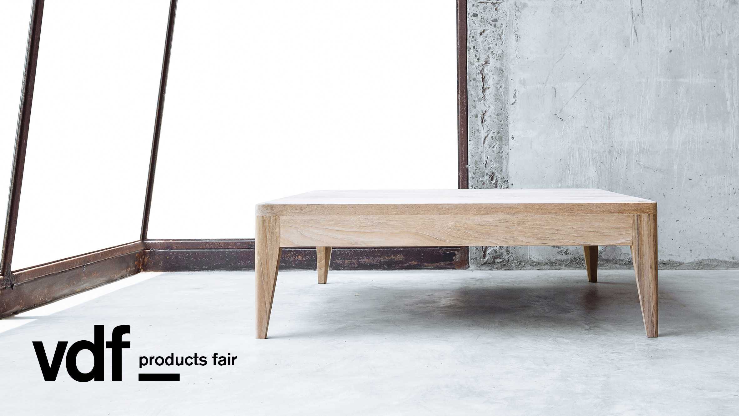 Eva Natasa在VDF产品博览会上推出了新的桌子和椅子