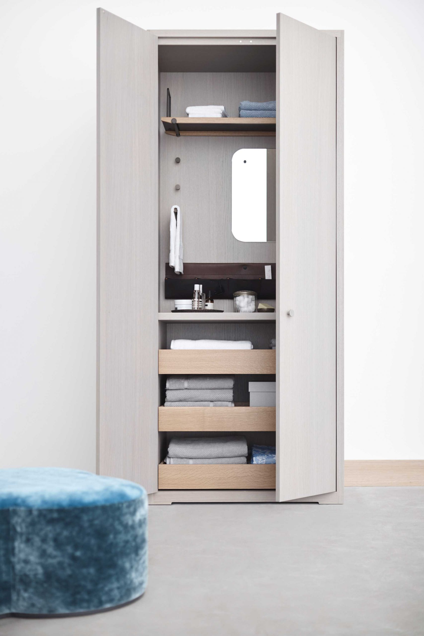 Henrybuilt推出了可定制家具的Primary Objects系列