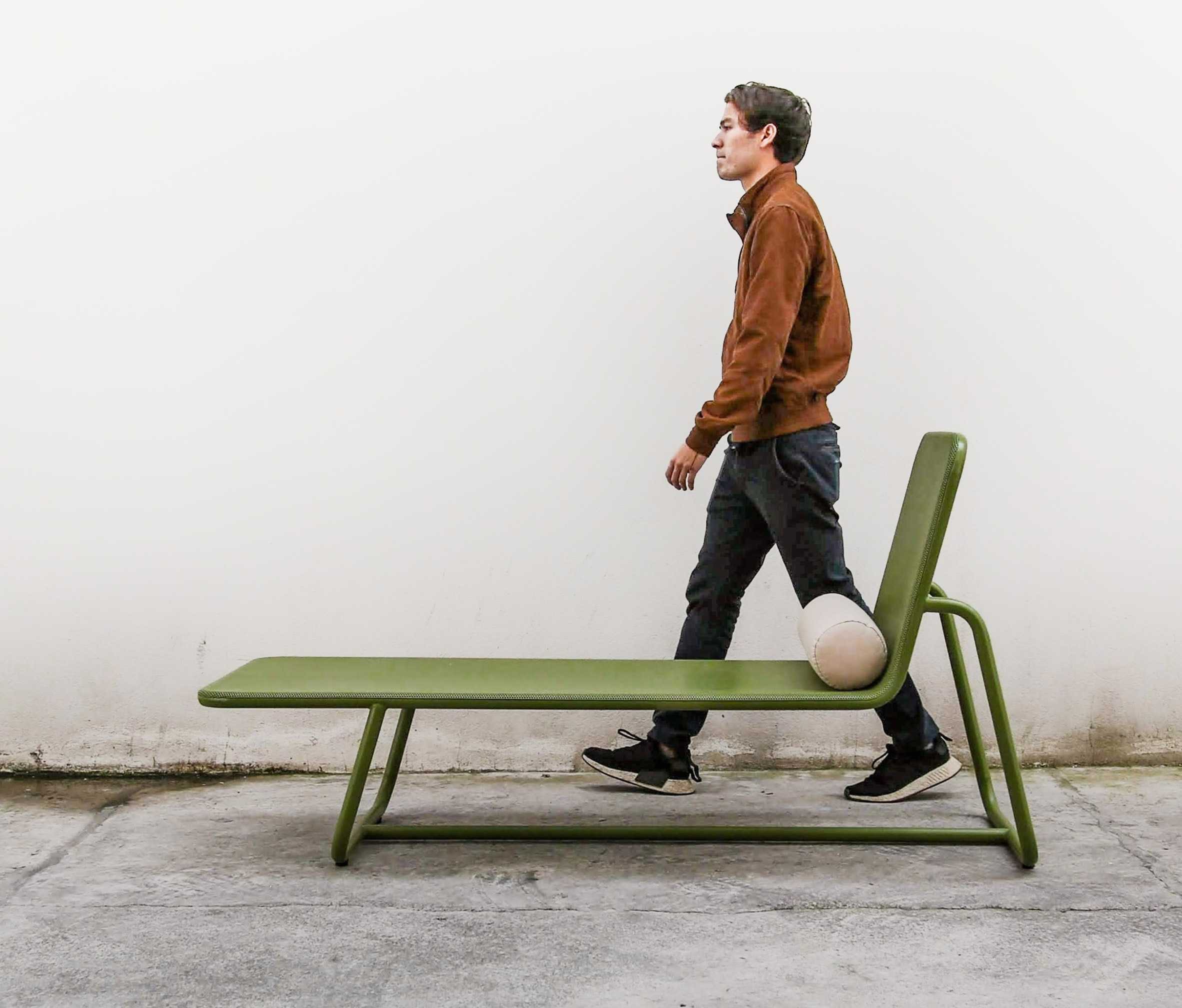 具有简单轮廓的露台家具由Christian Vivanco设计