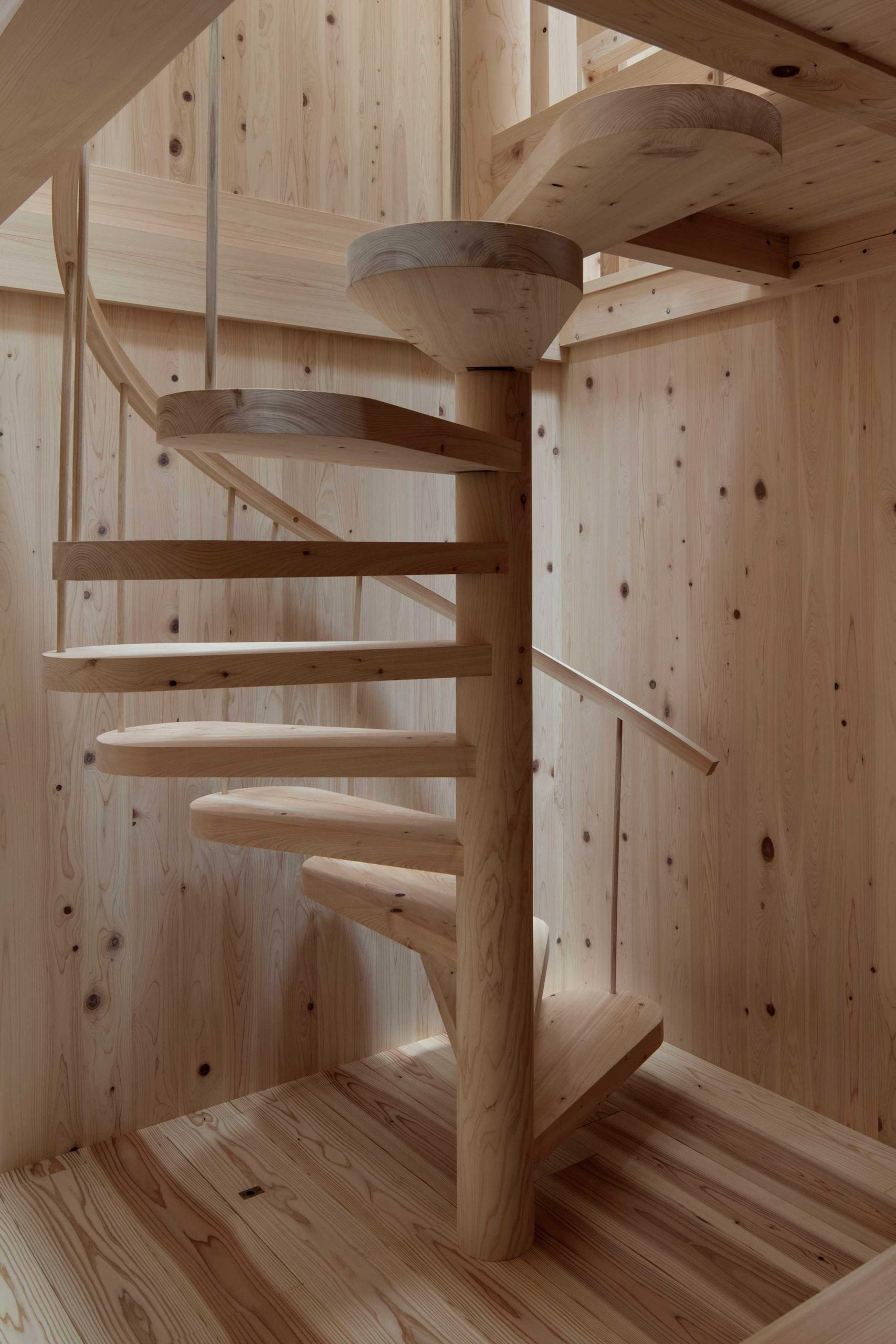 以雪松和柏木为主要建材的疗愈之屋