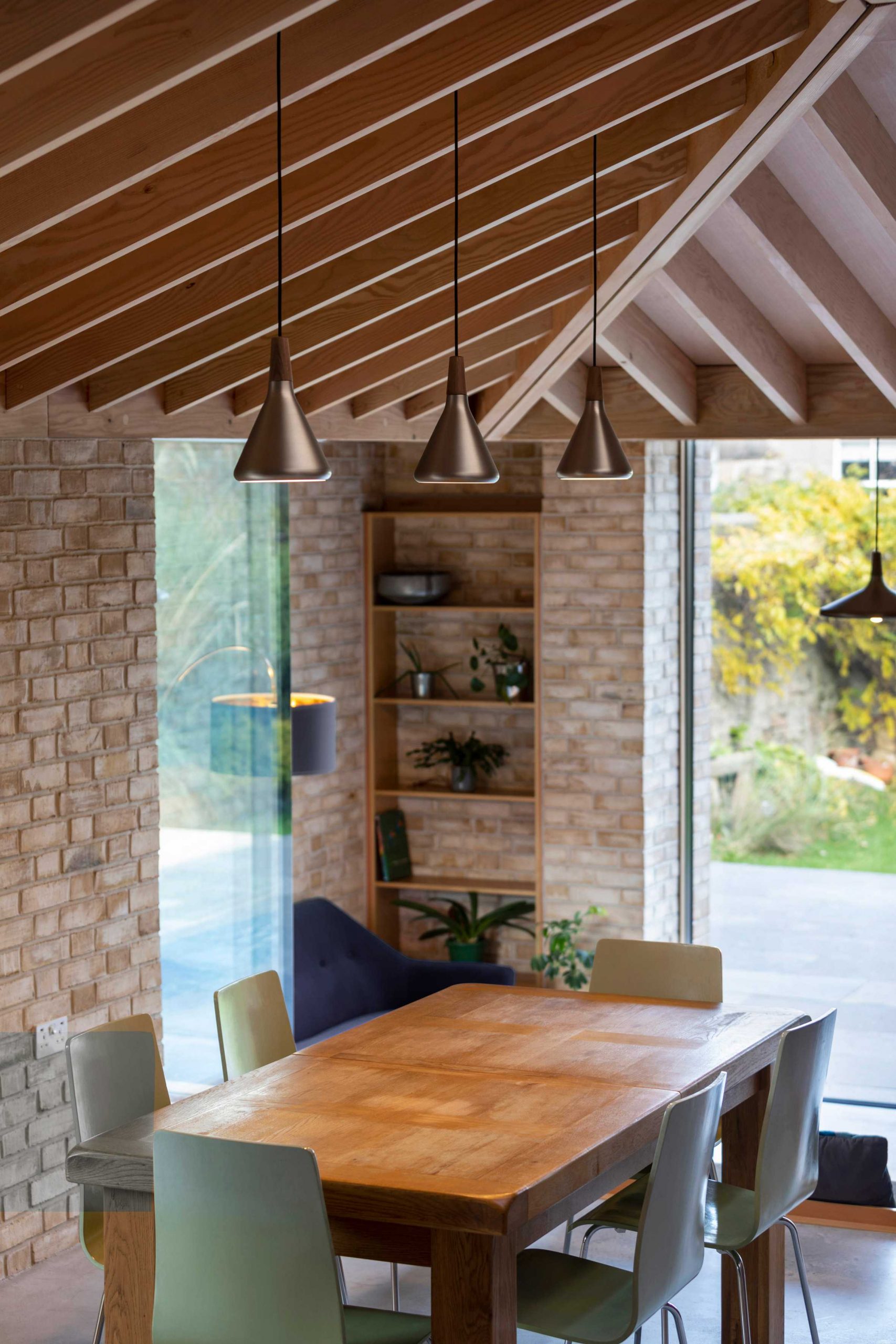 融合了技术和工艺的Flitch房屋