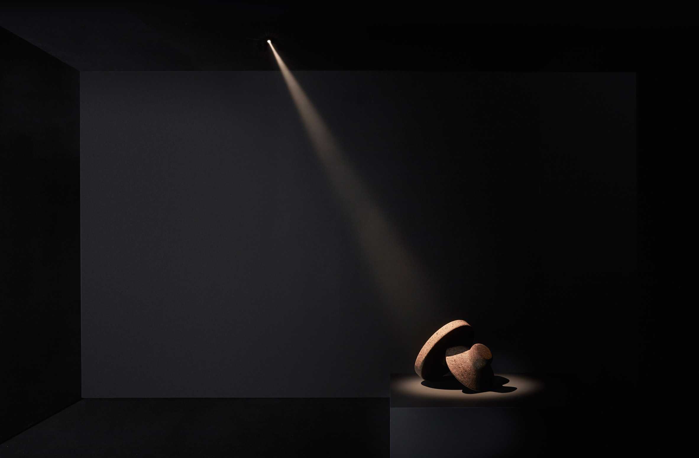 迪恩·斯基拉为Delta Light设计“几乎不可见”的聚光灯