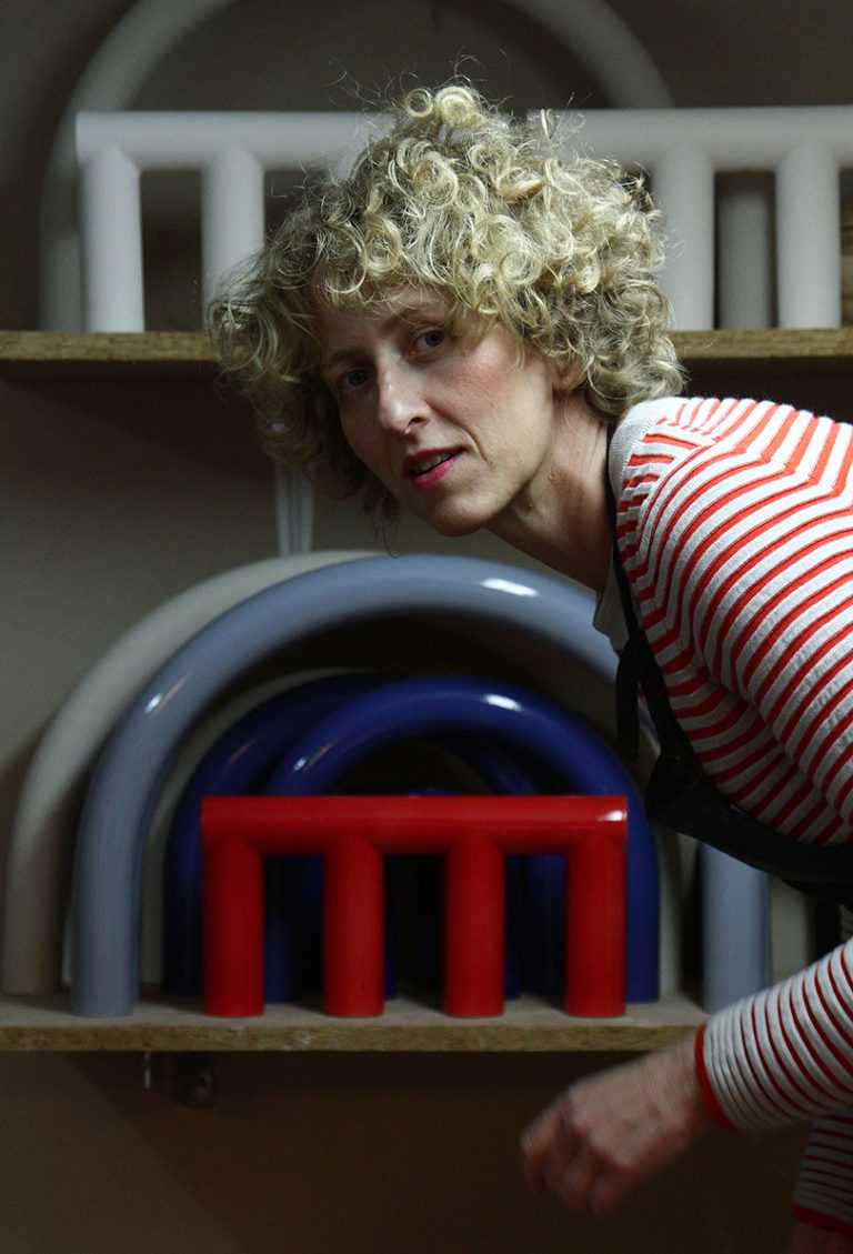 TNR系列创造了Jan Tarasin自己的语言