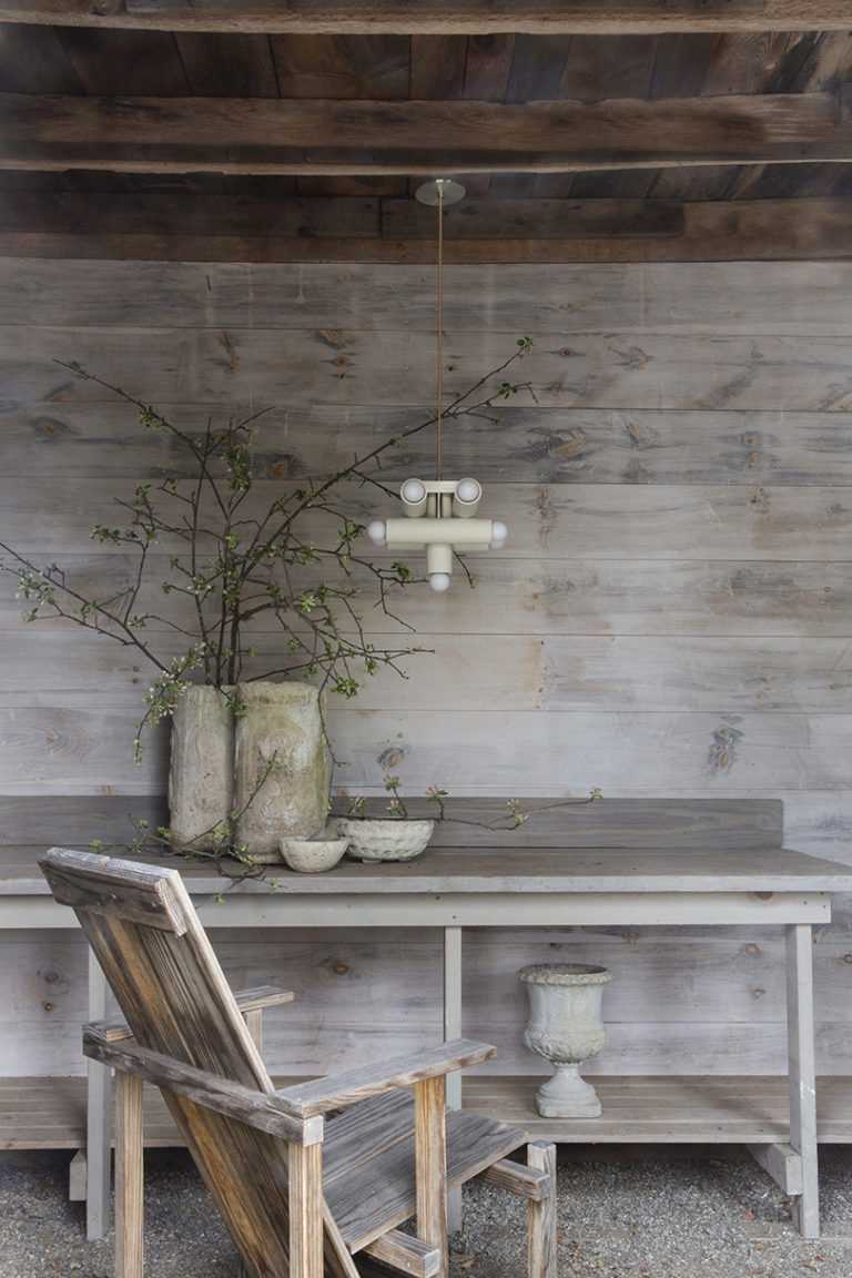 线条流畅的HIEROGLYPH照明系列