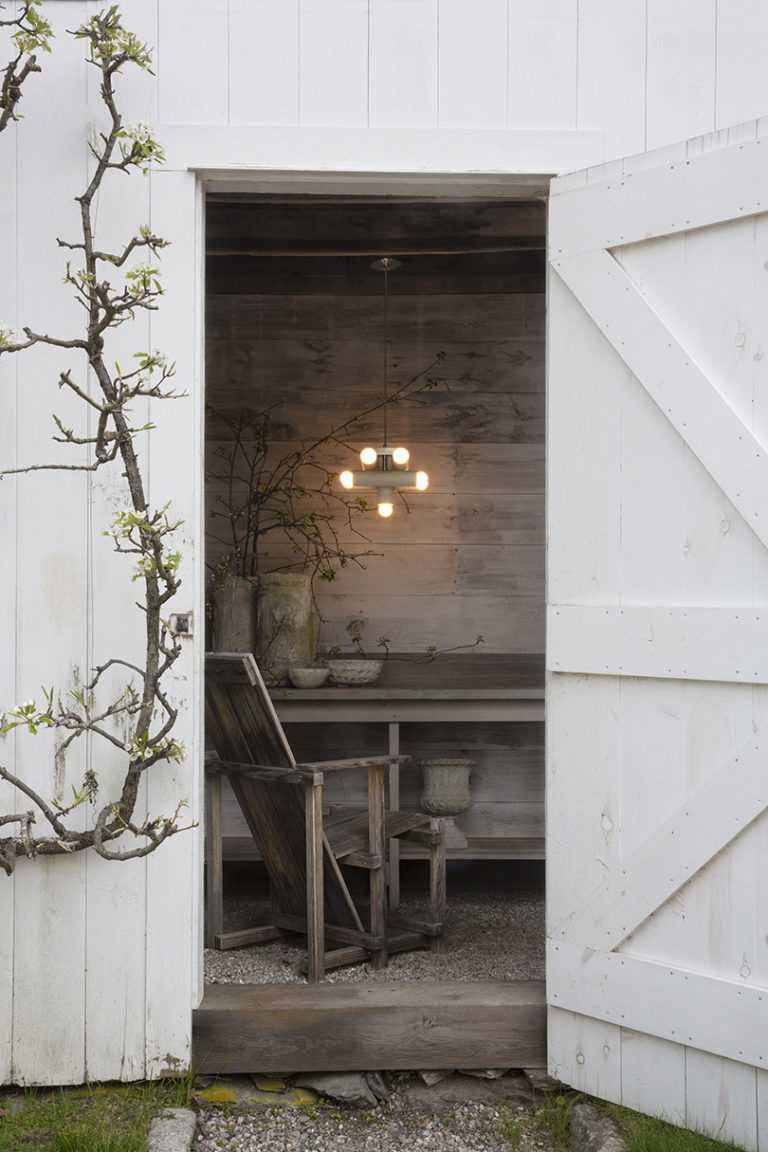 线条流畅的HIEROGLYPH照明系列