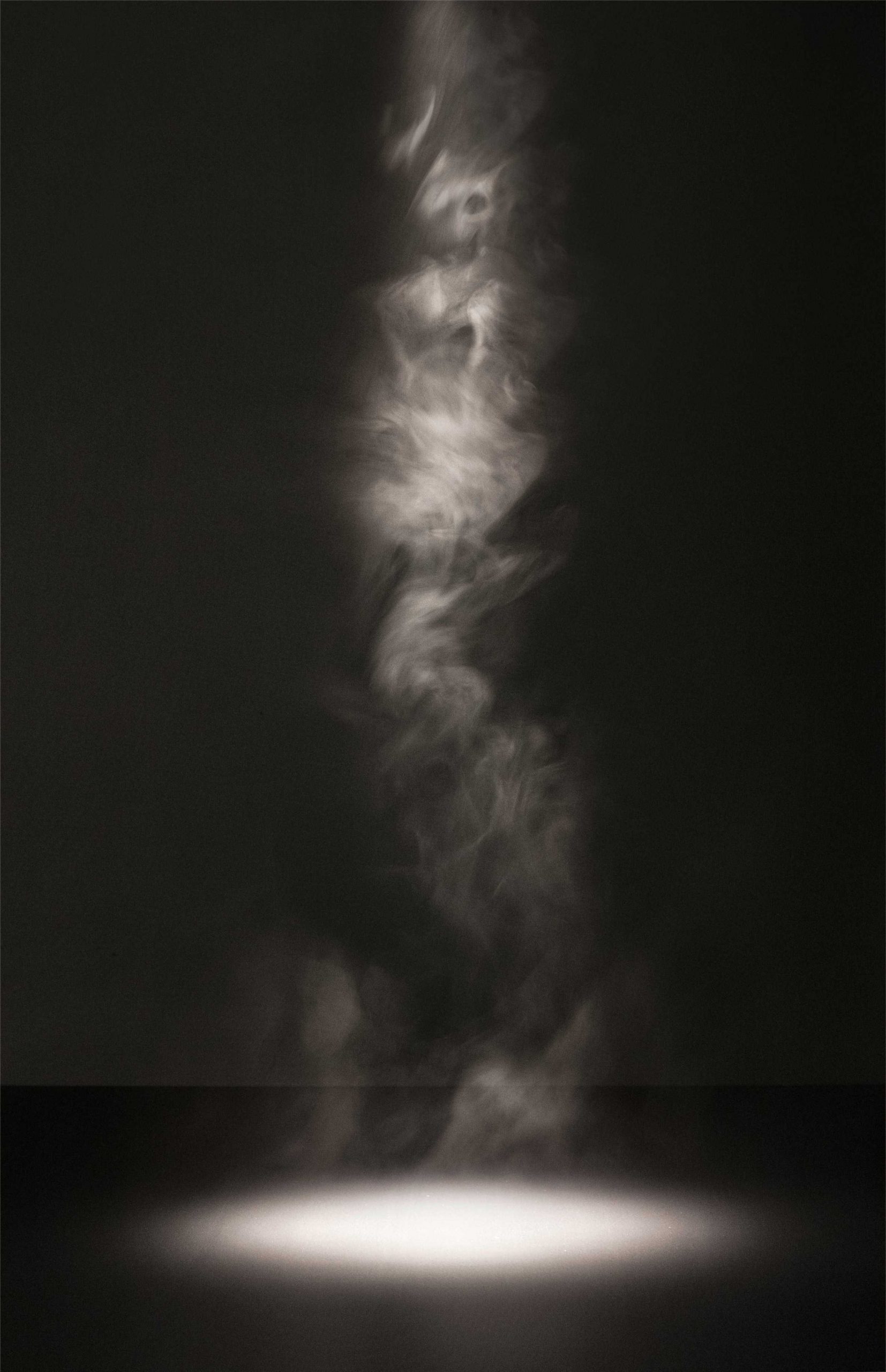 迪恩·斯基拉为Delta Light设计“几乎不可见”的聚光灯