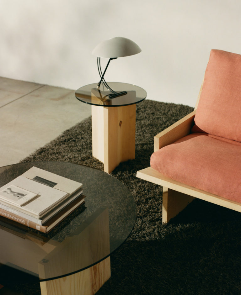 包含了从材料到制造的可持续性的Rugosa家具系列