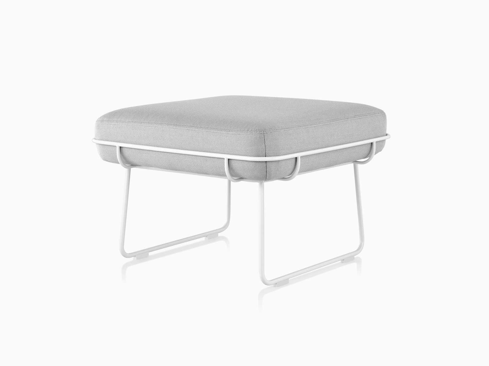 Sam Hecht和Kim Colin为Herman Miller设计的线框沙发