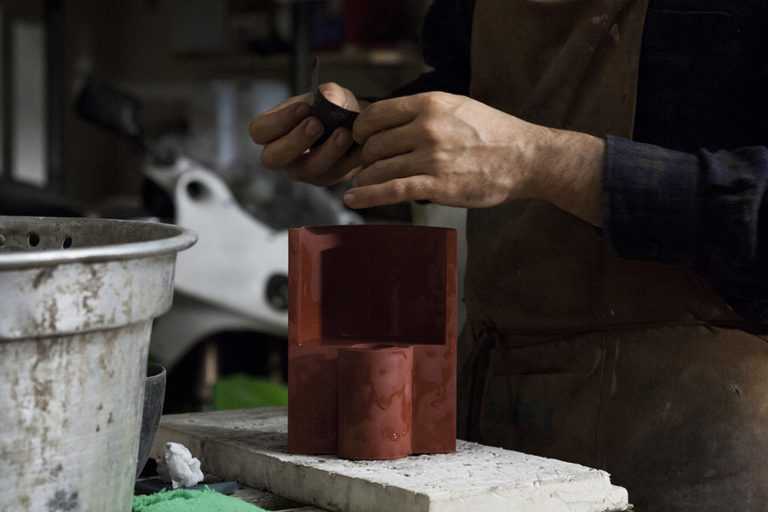 受冠状病毒大流行启发设计的Esse灯具