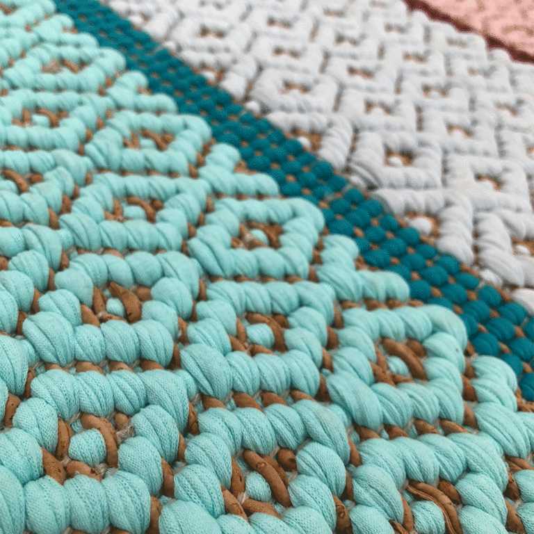 Susana Godinho将边料和cork变成地毯