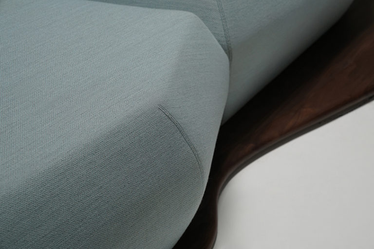 旨在唤起环境意识的沙发设计