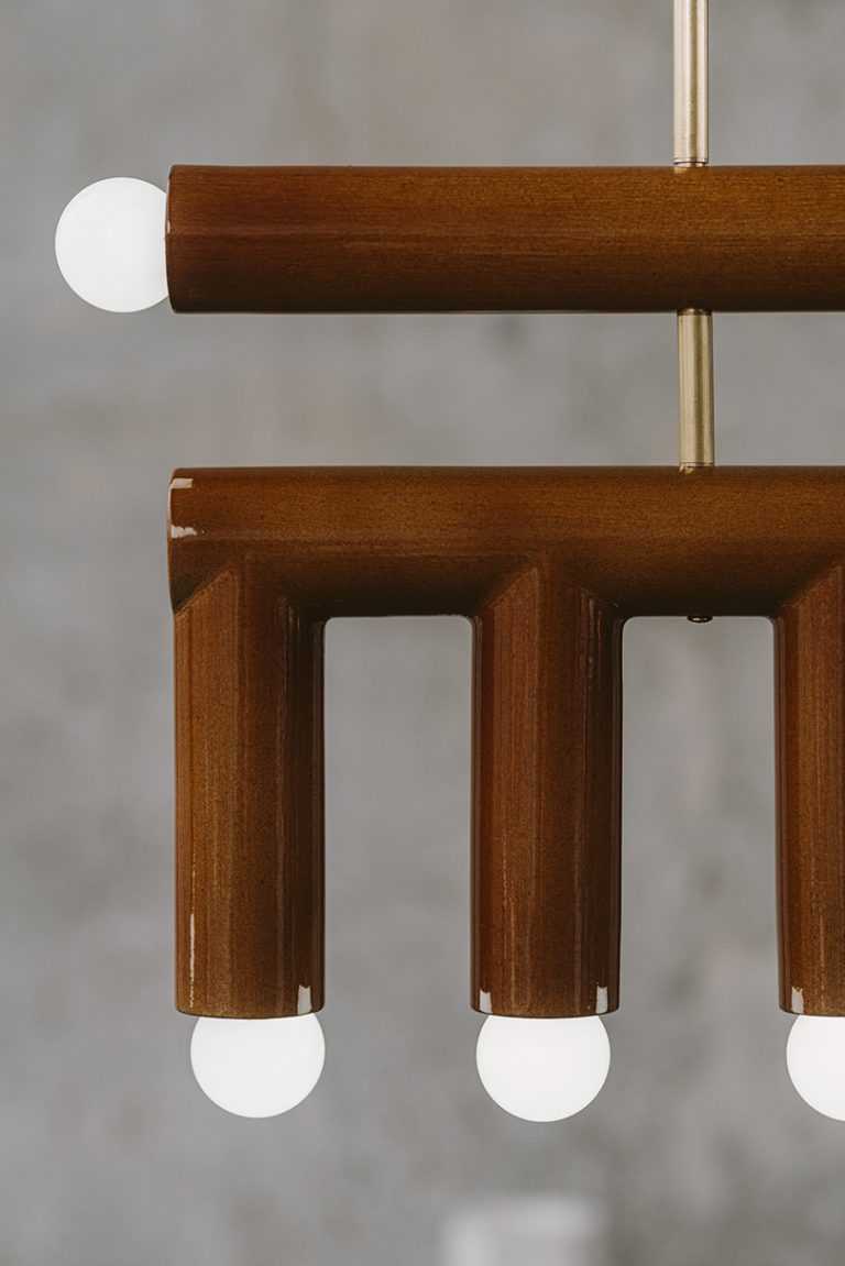 TNR系列创造了Jan Tarasin自己的语言