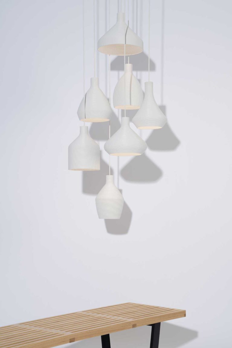 照明制造商LightArt将废物转化为单色吊灯