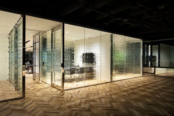 Nendo为全球公司设计数字枢纽