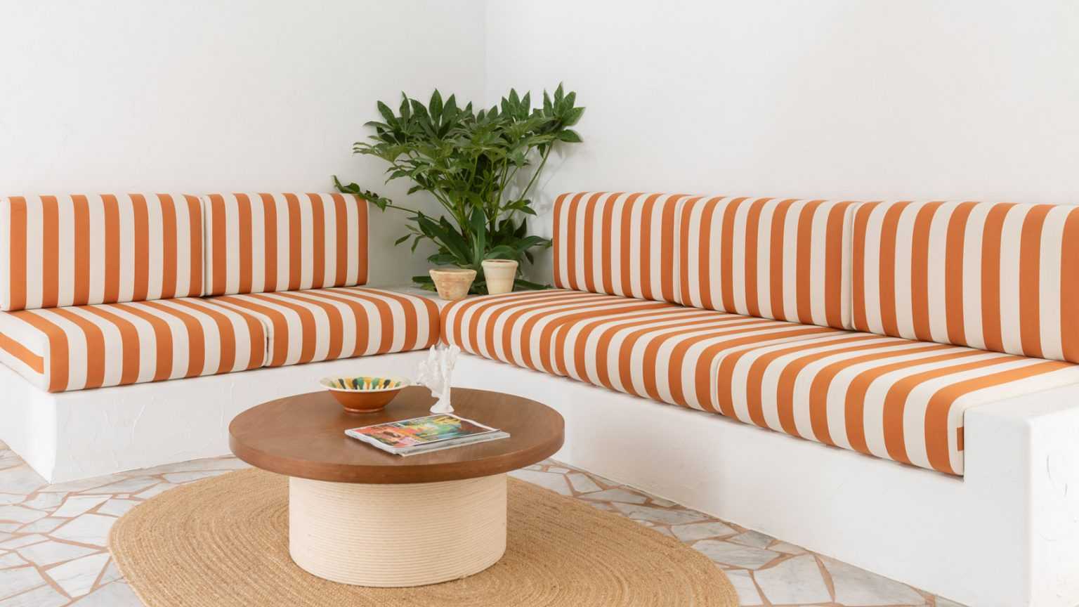 Stéphanie Lizée为 Le Sud酒店的内部设计是对法国南部的一种敬意