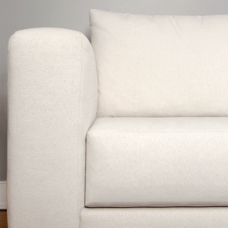 循环设计:Sabai将回收的纤维和瓶子变成价格实惠的沙发