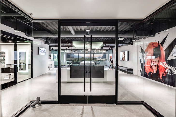 Ware Malcomb在恩西诺设计欧莱雅Pulp Riot办公室