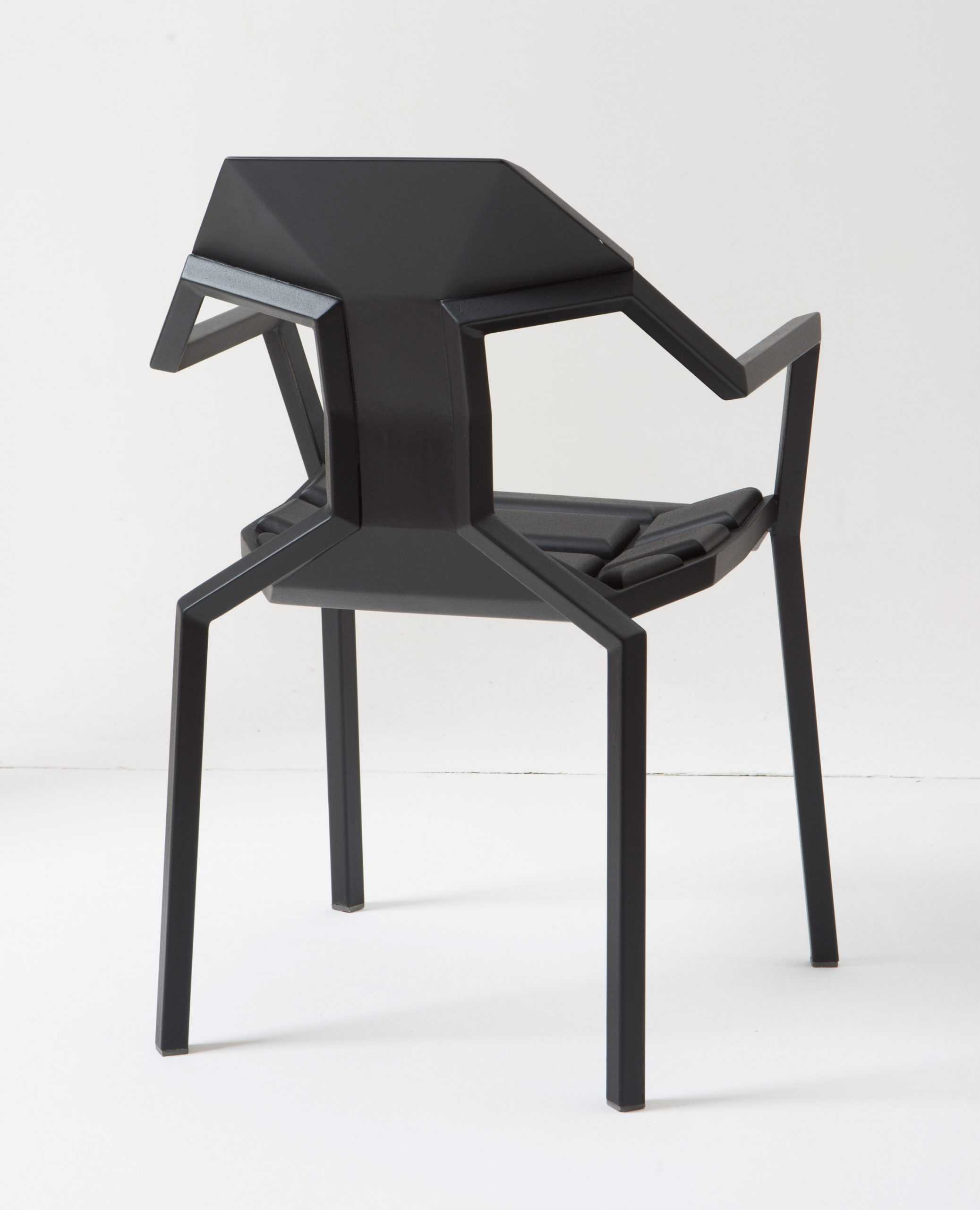 桑德罗·洛米纳什维利(Sandro Lominashvili)设计的蚂蚁形状的Allo椅就像一个拼图