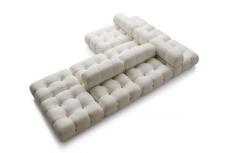 标志性的Camaleonda组合式沙发又回来了