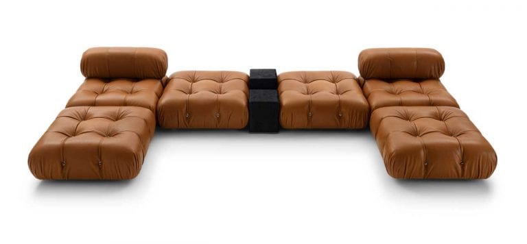 标志性的Camaleonda组合式沙发又回来了