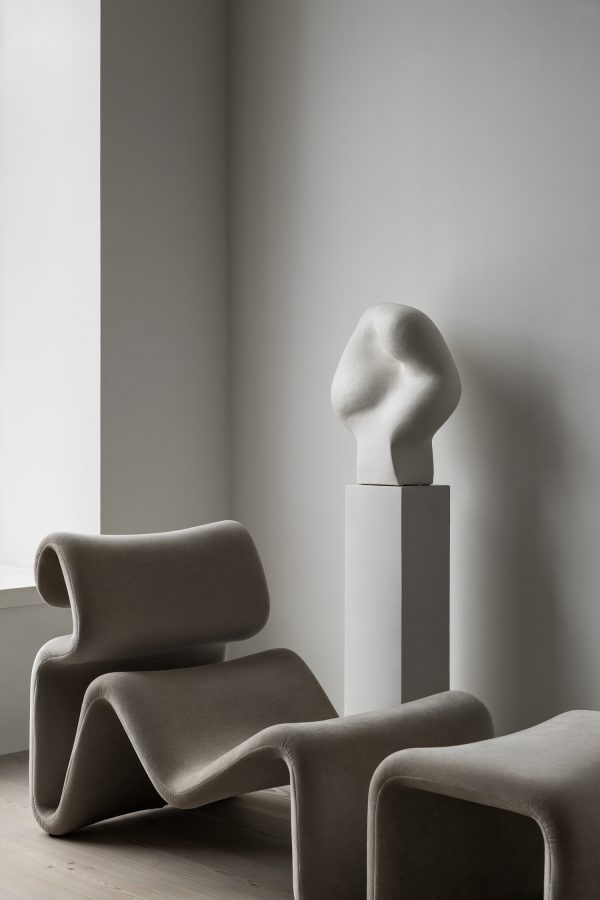 JAN EKSELIUS的70年代设计图标ETCETERA恢复了生产