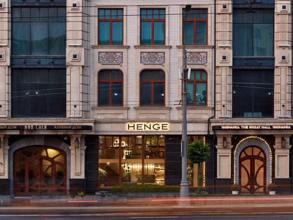 意大利家具品牌:Henge 在莫斯科开设首家单品牌展厅