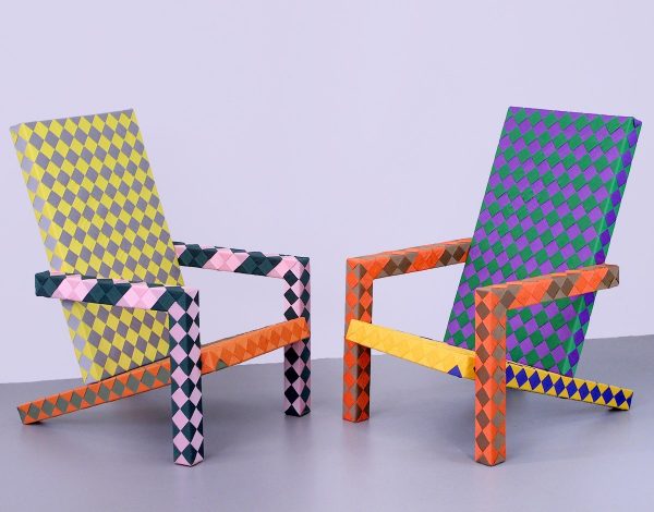 LEX POTT的手工编织椅子是经典躺椅上的有趣转折