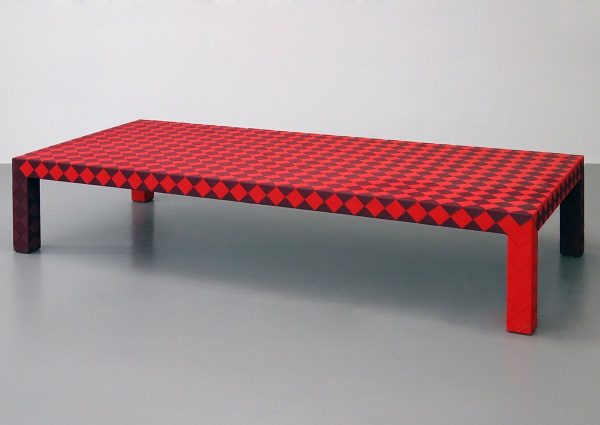 LEX POTT的手工编织椅子是经典躺椅上的有趣转折