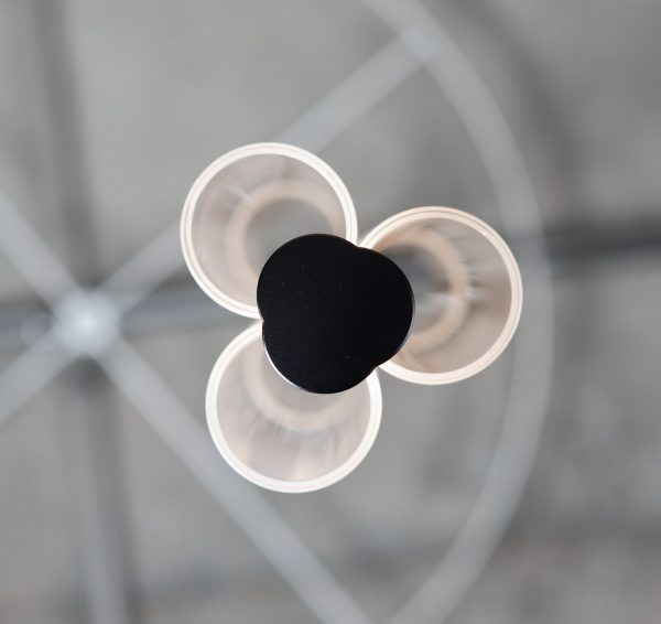 RAKUMBA展示了SEBASTIAN HERKNER设计的Metropol照明系列