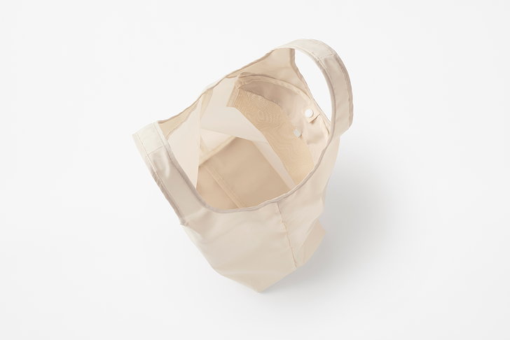 设计工作室Nendo为便利店巨头Lawson设计环保袋