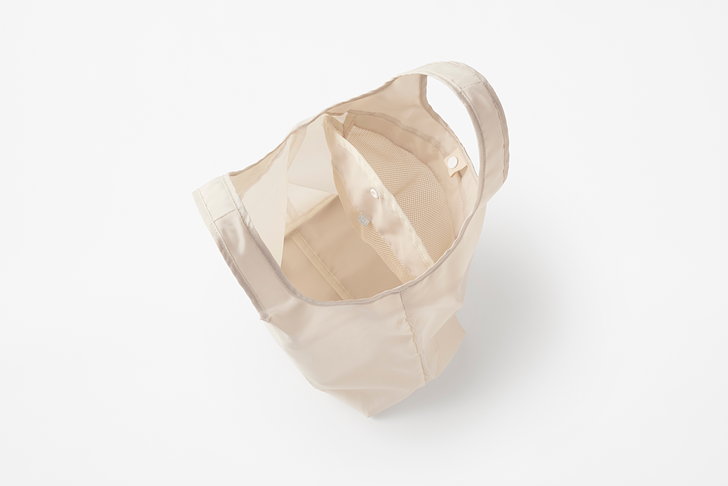 设计工作室Nendo为便利店巨头Lawson设计环保袋