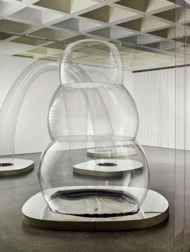 布鲁塞尔设计博物馆“共同兴趣的对象”-有趣充气装置