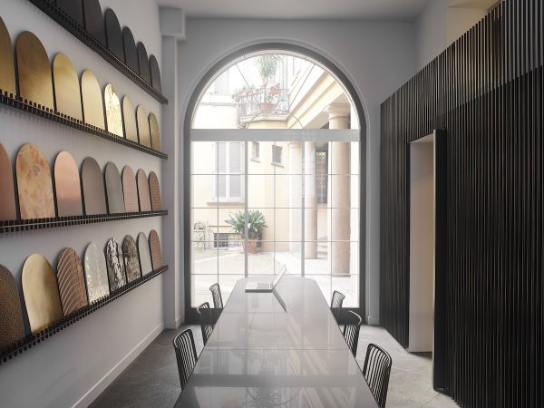 Cino Zucchi为De Castelli在米兰创建的新展览厅