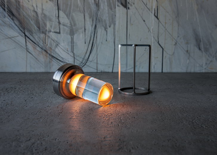 Ambientec推出了Nao Tamura设计的TURN+ 灯