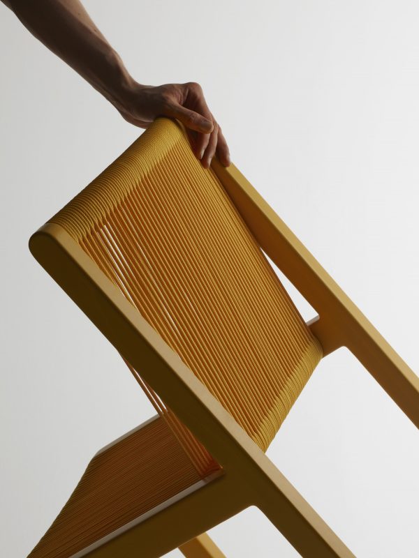 巴黎设计师Ronan & Erwan Bouroulle设计的Filo Chair
